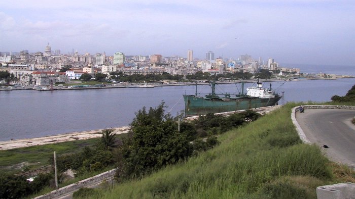 2002_10_Kuba